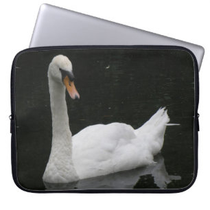 Schöner weißer Schlauch Laptopschutzhülle