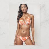 Schönes afrikanisches Bikini-Modell in Peach Postkarte (Vorderseite)