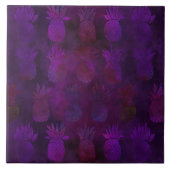 Schönes Ananas-Batik-Muster auf tiefem lila Fliese (Vorderseite)