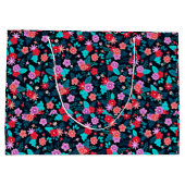 Schönes Arrangement Ditsy Floral Pattern-56576 Große Geschenktüte (Rückseite)