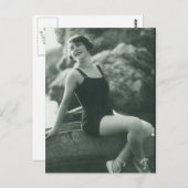 Schönes Bad !! Niedliches Flapper-Mädchen der 1920 Postkarte (Vorne/Hinten)