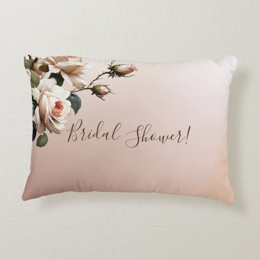 Schönes Beige Rose Brautparty Dekokissen (Rückseite)