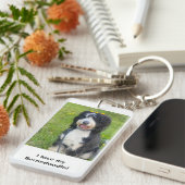 Schönes Bernedoodle mit gelben Blumen Schlüsselanh Schlüsselanhänger (Vorderseite rechts)