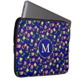 Schönes blaues Rosenmuster Monogramm Laptopschutzhülle (Vorne Rechts)