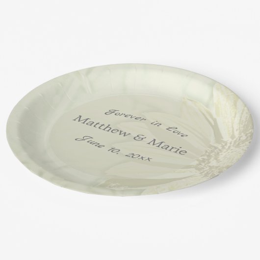 Schönes Blumendesign Pappteller (Schrägansicht)