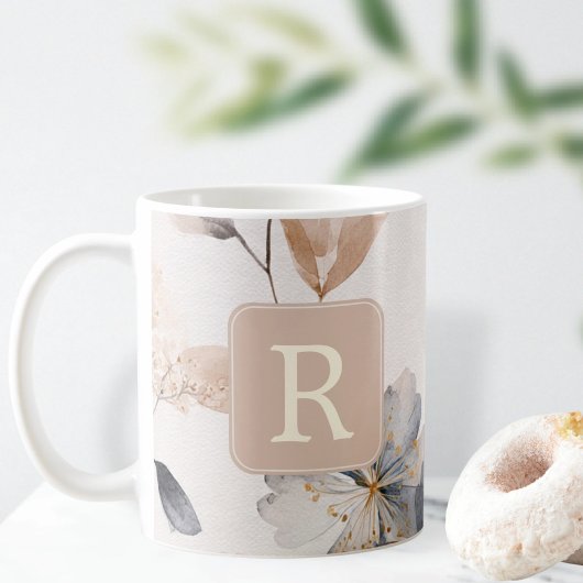 Schönes Blumenmonogramm-Vorlage Personalisiert Kaffeetasse