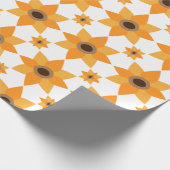 schönes braunes Blumenmuster Geschenkpapier (Ecke)