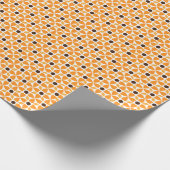 schönes braunes Blumenmuster Geschenkpapier (Ecke)