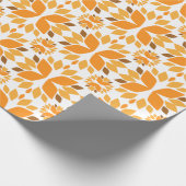 schönes braunes Blumenmuster Geschenkpapier (Ecke)