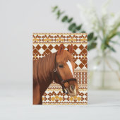 Schönes braunes Pferd auf dem geometrischen Muster Postkarte (Stehend Vorderseite)