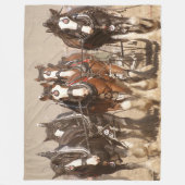 Schönes Clydesdale Pferde Pflügen - Teamarbeit Fleecedecke (Vorderseite)