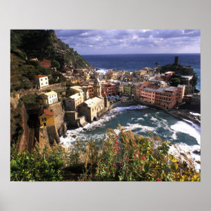 Schönes Dorf Vernazza in der Cinque Poster
