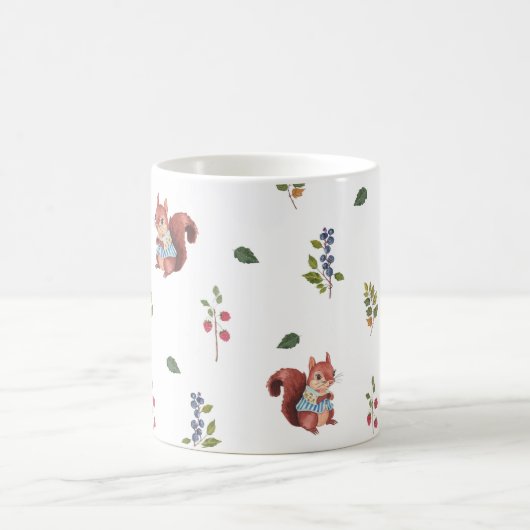 Schönes Eichhörnchen und Waldberries Muster Kaffeetasse (Mittel)