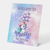 Schönes Einhorn mit Balloons Pedestal-Zeichen Sockelschild (Vorderseite)