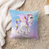 Schönes Einhorn mit Regenbogenmane Kissen (Decke)