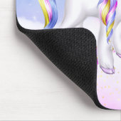 Schönes Einhorn mit Regenbogenmane und Schwanz Mousepad (Ecke)