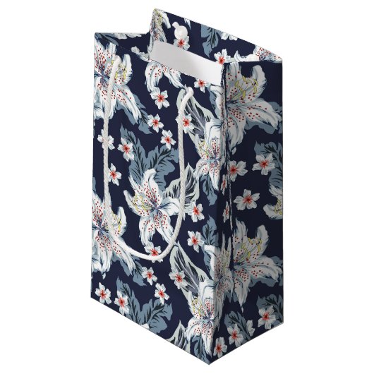 Schönes elegantes Blume-Muster Kleine Geschenktüte (Vorderseite Schrägansicht)