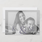 Schönes elegantes Lavender Foto Wedding Einladung (Rückseite)