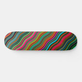 Schönes, farbenprächtiges Muster Skateboard (Horizontal)