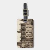 Schönes französisches Schloss in Sepia Tones Gepäckanhänger (Vorderseite vertikal)