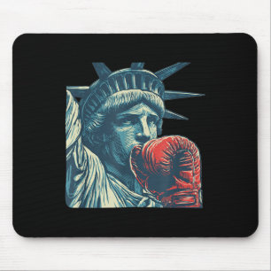 Schönes Freiheitsgefühl mit Boxausrüstung Kostüm Mousepad
