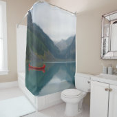 Schönes Friedlicher See Red Canoe Boat Duschvorhang (Beispiel)