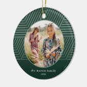 Schönes grün geometrisches Muster Foto Weihnachten Keramik Ornament (Links)