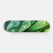 Schönes grünes Fraktal Design Digitale Kunst Skateboard (Horizontal)