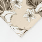 Schönes hellbraunes Blume Muster Fleecedecke (Ecke)