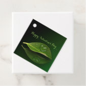 Schönes, herzförmiges Wassertropfen auf der linken Geschenkanhänger (Beispiel)