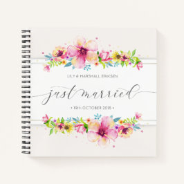 Schönes Just Married Wedbook Notizblock