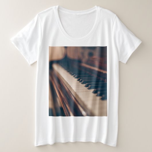 Schönes Klavierdesign Große Größe T-Shirt (Design vorne)
