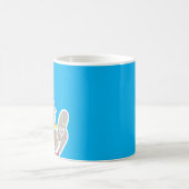 Schönes Kleid und eine Krone Kaffeetasse (Mittel)