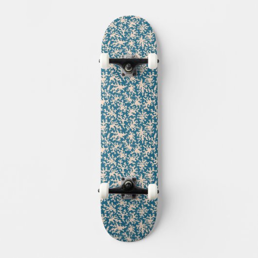 Schönes korallenrotes Muster Skateboard (Vorderseite)