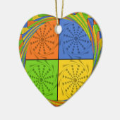 Schönes, kühnes ägyptisches Muster: Ein zauberhaft Keramikornament (Links)