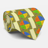 Schönes, kühnes ägyptisches Muster: Ein zauberhaft Krawatte (Gerollt)