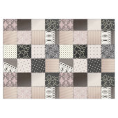 Schönes Land-Patchwork-Steppdecken-Rosa und Tischdecke (Vorderseite (Horizontal))