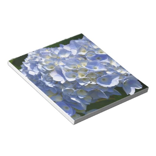 Schönes Licht blauer Hydrangea Bush Notizblock (angewinkelt)