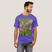 Schönes Lila Iris Blume Blumenstrauß Foto T-Shirt (Vorne ganz)