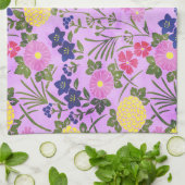 Schönes lila Vintage-Blumenmuster Geschirrtuch (Gefaltet)