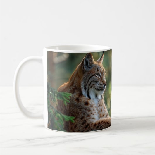 Schönes Luchs auf einem Felsen Kaffeetasse (Links)