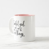 Schönes Mädchen können Sie harte Zweifarbige Tasse (Vorderseite Links)