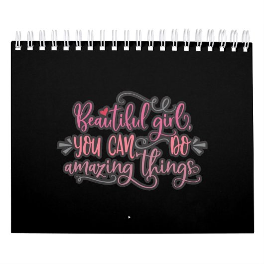 Schönes Mädchen Sie können Phantastischen Dinge tu Kalender (Titelbild)