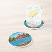 Schönes mittelalterliches Schloss am Blue Lake Getränkeuntersetzer (Seite)