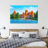 Schönes mittelalterliches Schloss am Blue Lake Leinwanddruck (Insitu (Schlafzimmer))