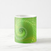 Schönes monochromatisches grünes Fraktal Kaffeetasse (Mittel)