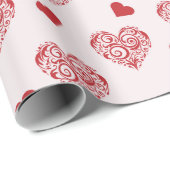 schönes Muster mit roten Herzen Geschenkpapier (Rolleneckpunkt)