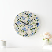 Schönes, nahtloses Blumenmuster Große Wanduhr (Zuhause)