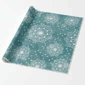 schönes Packpapier mit Schneeflocken im Winter (Ungerollt)