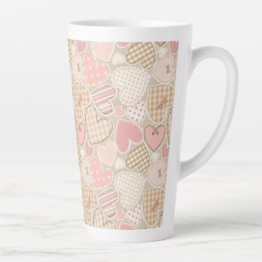 Schönes Patchwork Quilt Muster Pink Hearts Bows Milchtasse (Rechts)